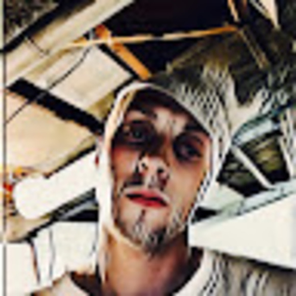 Meet your Posher, Frankie - Picture 1 of 1